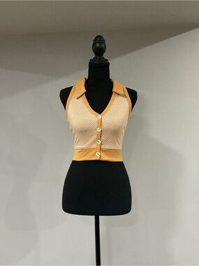 meraki Mustard and Cream Chevron Knit Cropped Collared Tank